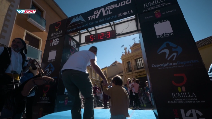 VIII edición de la Barbudo Trail Jumilla que en la mañana del domingo volvía a congregar a centenares de corredores del panorama nacional.