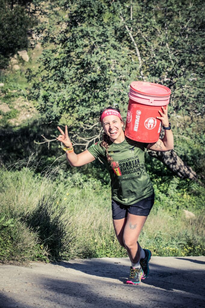 Fisioterapeuta, entrenadora Personal y Embajadora de Spartan Race. Esta es Laura Ibernón, una entusiasta y apasionada del OCR.