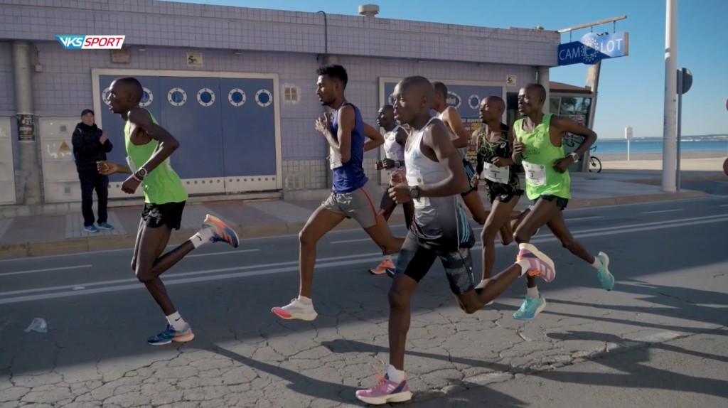 La XXXI edición de la Mitja Marató Internacional Santa Pola vuelve a ofrecernos la gran fiesta del running en Alicante.