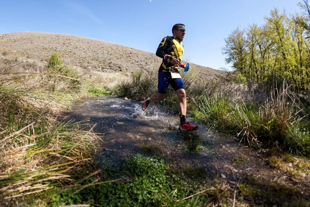 La Ultra Moncayo llega a Zaragoza los días 13 y 14 de mayo de 2023. Prepárate para sentir, porque todo esto es algo más que correr.