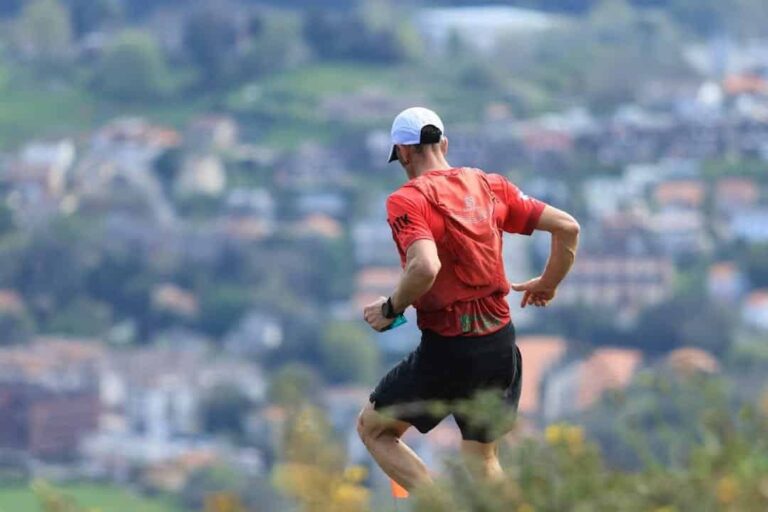 Llega el IV Trail Peña Cabarga, una prueba pensada para quienes disfrutan corriendo por la naturaleza, apretando los dientes en las subidas y sonriendo al cruzar la meta.
