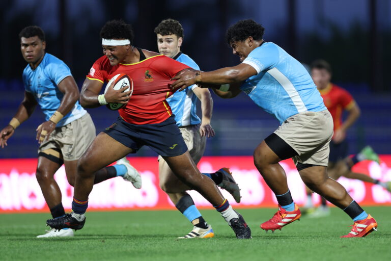 España cae ante Fiyi en el Mundial M20 y peleará por el 13º puesto ante Uruguay